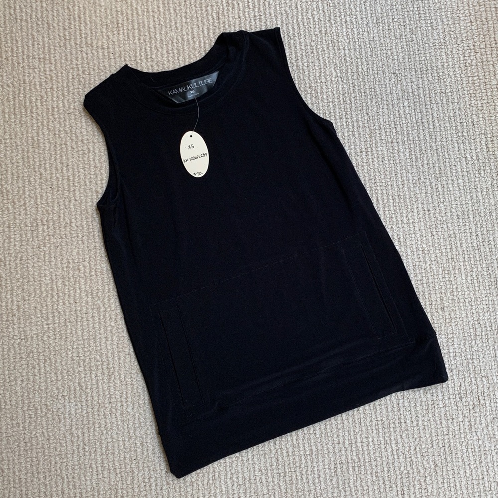 NWT Kamali Kulture XS black athleisure top